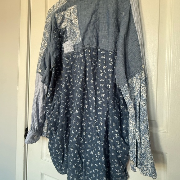 American Eagle Outfitters Blue Denim Button Down Shirt - Picture 8 of 9